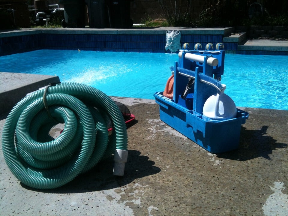 Comment brancher l'aspirateur balai de ma piscine sur mon skimmer? —  FOUDEBASSIN.COM